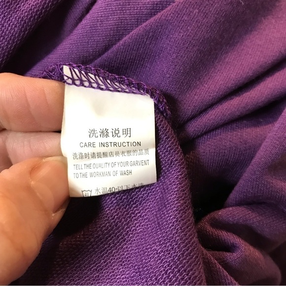 SERINITA plum coloured purple cloak cape style dress with corset closures. XXL - Picture 12 of 12
